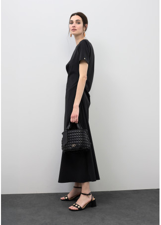 Vestito midi elastico a maniche corte con arricciatura in vita