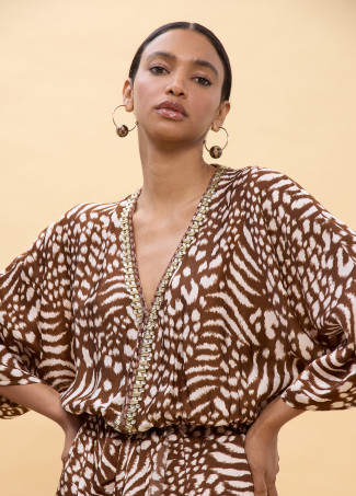 Long Dress with Wide Sleeves and Spot Print