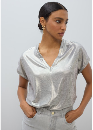 V-neck Laminated T-shirt