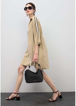 Vestido camisero escote abierto