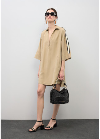 Robe Chemise à Col Ouvert