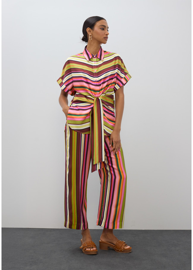 Blusa a Righe con Cintura