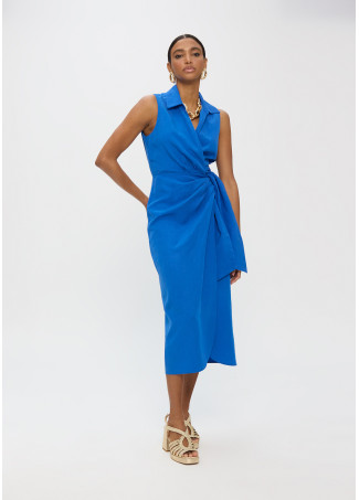 Vestido de linho com gola de camisa e nó lateral