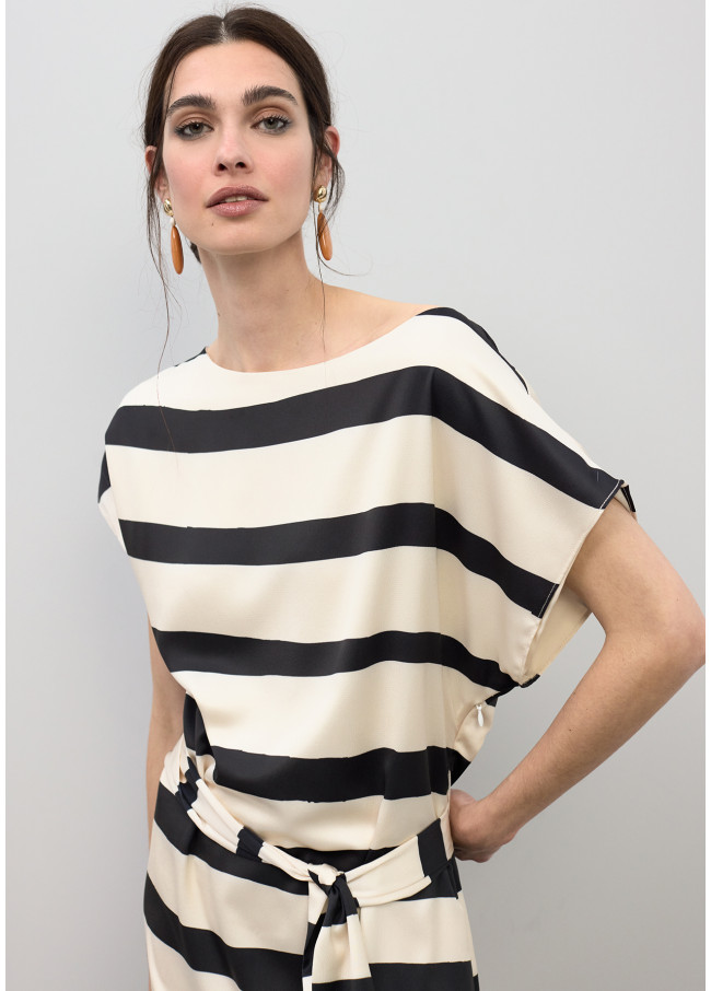 Gestreiftes Satin Kleid