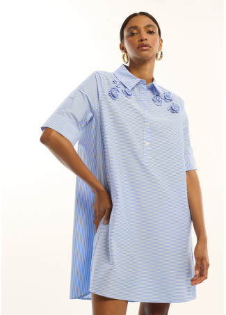 Robe courte en popeline rayée à fleurs brodées