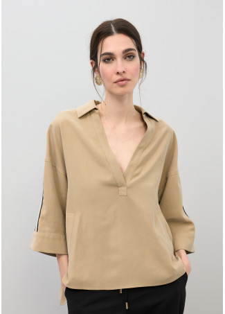 Camicia Scollo a V Aperto