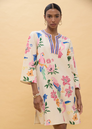 Robe courte avec perles multicolores