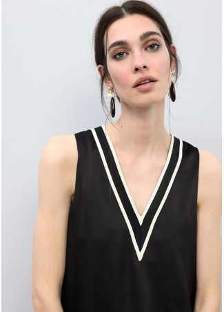 Top col en V en tricot