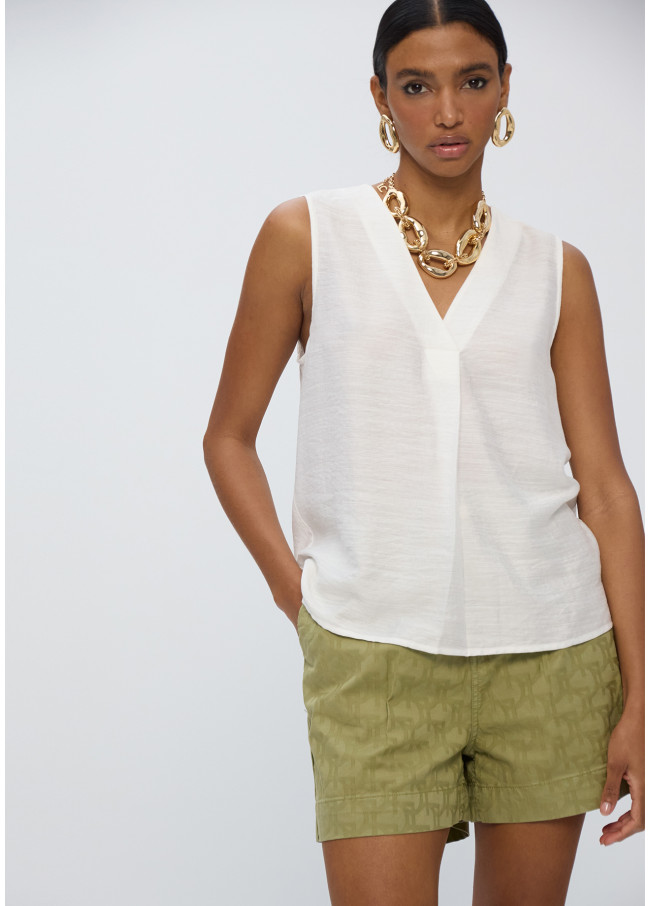 Top pliegue escote pico