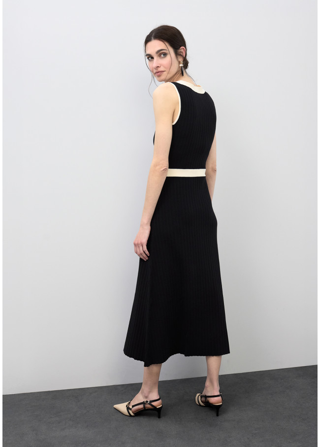 Contrast V-Neck Midi Dress