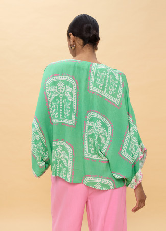 Blusón manga caída estampado estilo thai