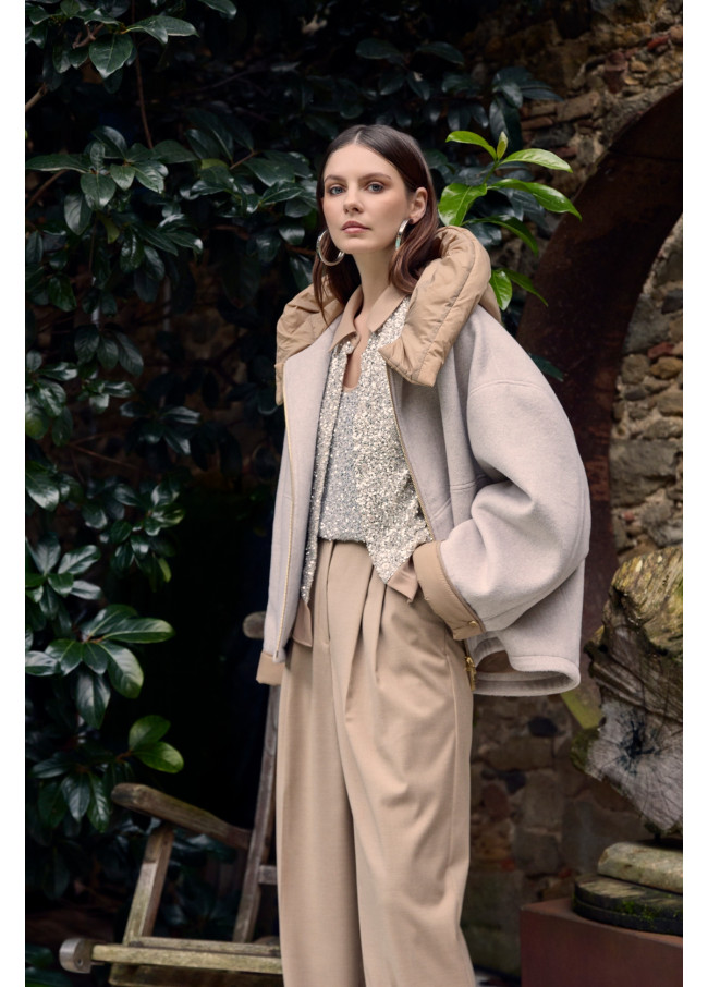 Short hooded coat in two materials: nylon and cloth