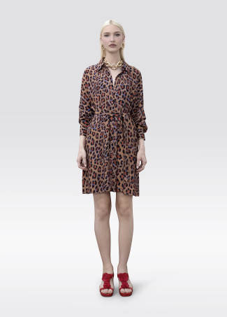 Vestido camisola curto estampa animal