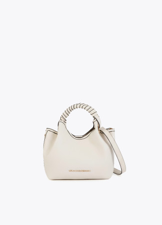 Pequena Bolsa Transversal com Alça Trançada e Detalhes Metálicos.