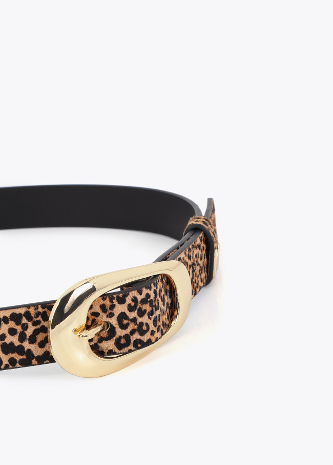 Dünner Gürtel aus Leder mit Animal Print