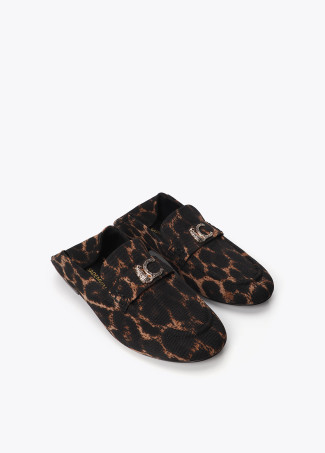 Mocasin animal print
