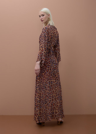 Vestido longo manga larga cinto ajustável estampa animal