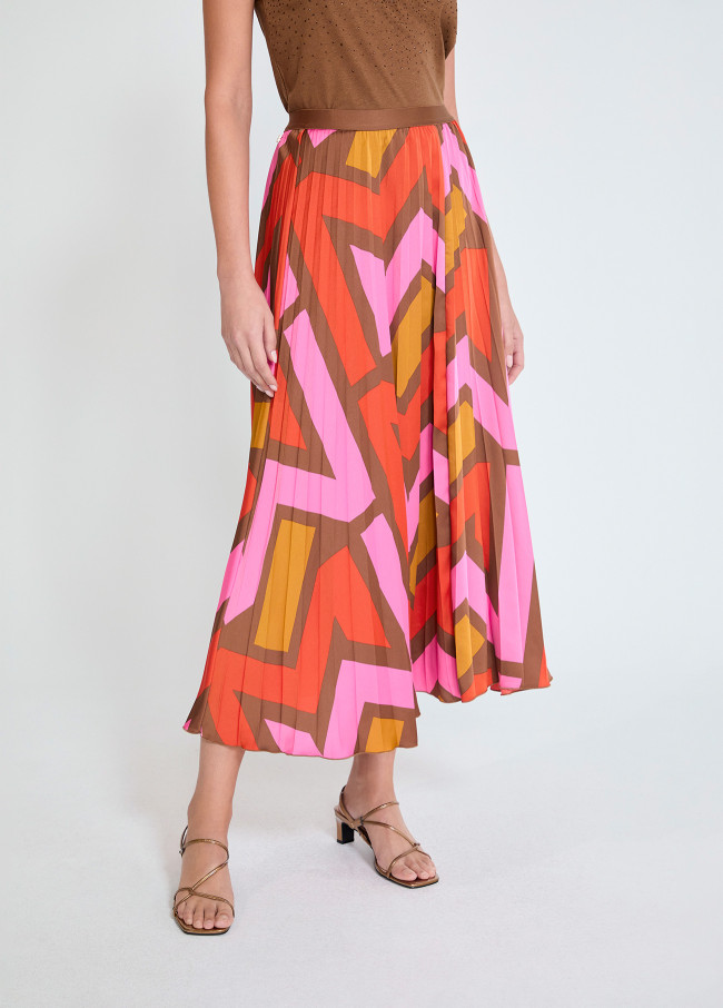 Pleated Skirt with Logo