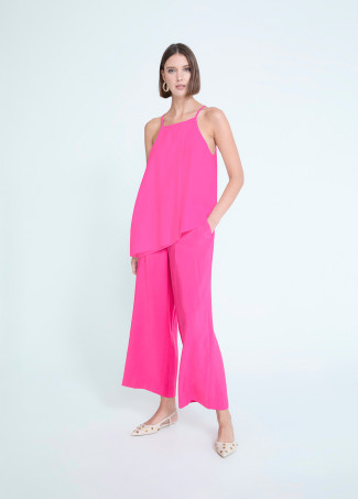 Top con Bretelle Sottili e Scollo Dritto con Patta Frontale