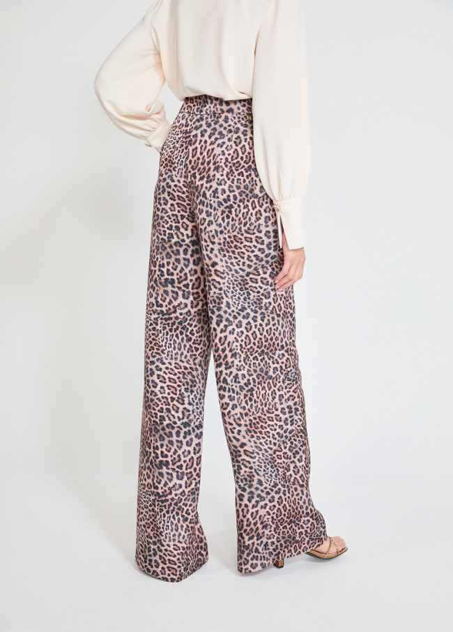 Pantalón animal print marrón