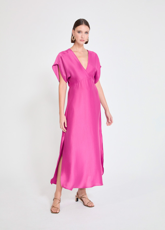 Robe Texturée Manche Courte Col en V