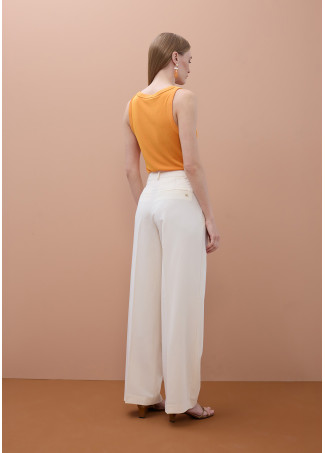 Wide-leg trousers