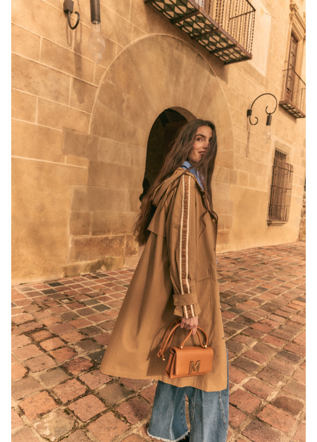 Trench Oversize con Nastro Personalizzato