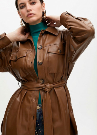 Veste longue avec détail de poche et ceinture ajustable