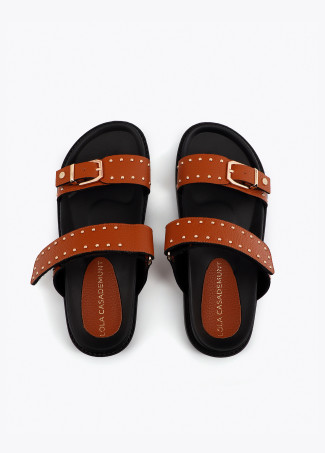 Flat Sandal with Straps and Metallic Details