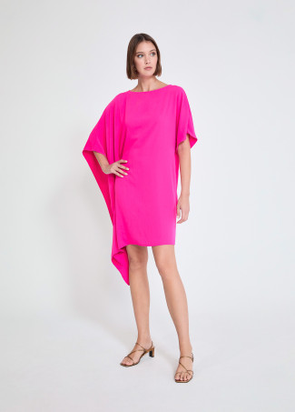Robe Courte Asymétrique