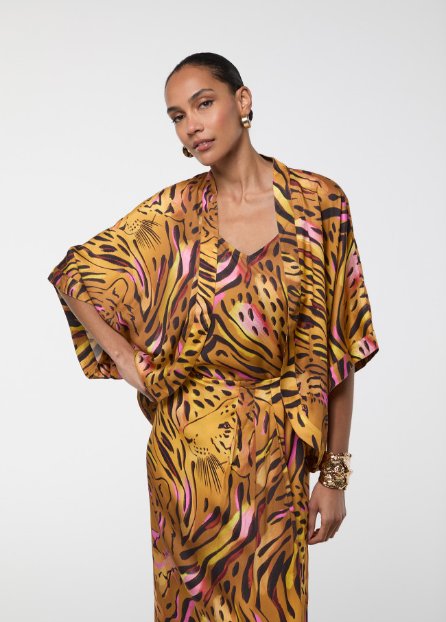 Kurzes Kimono mit Tigerprint