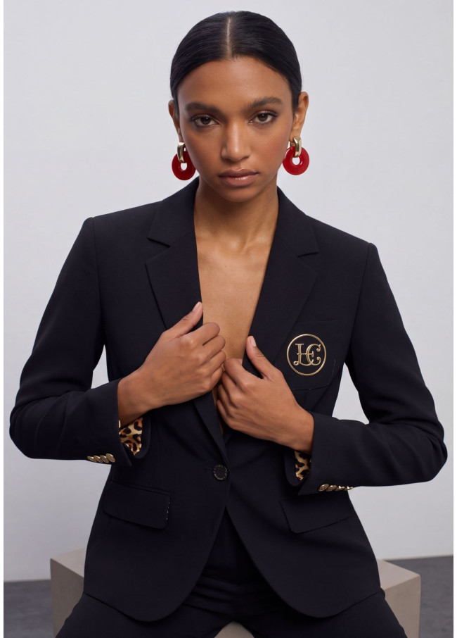 Blazer aderente con tasche a risvolto