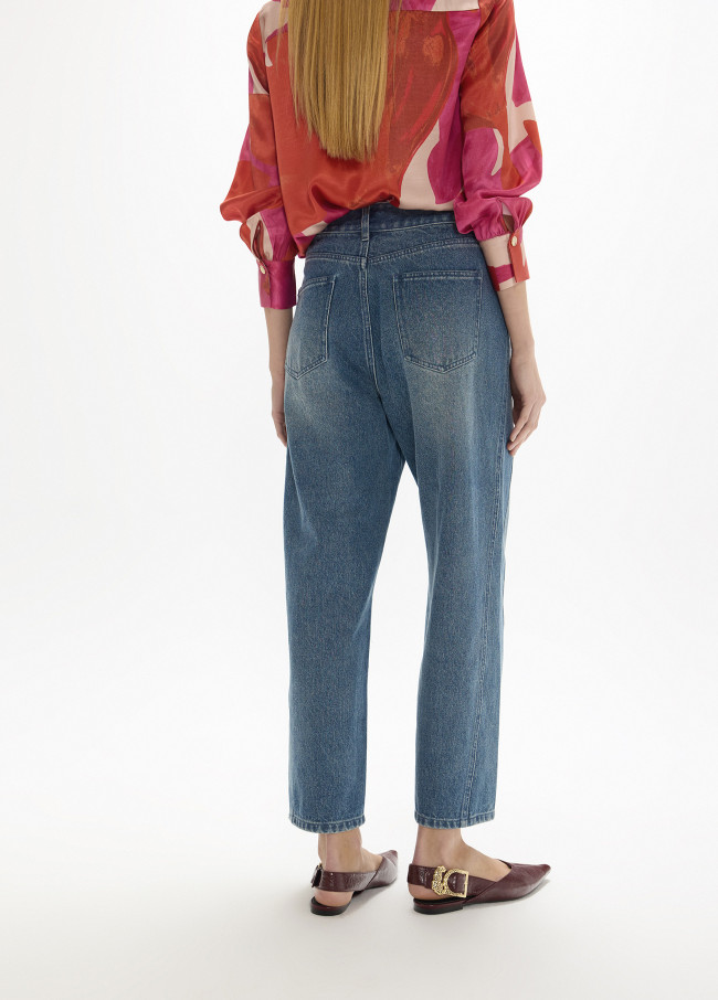 Denim Dritto con Borchie Colorate