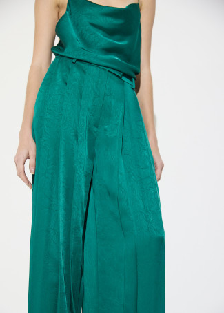 Pantaloni palazzo con doppie pieghe