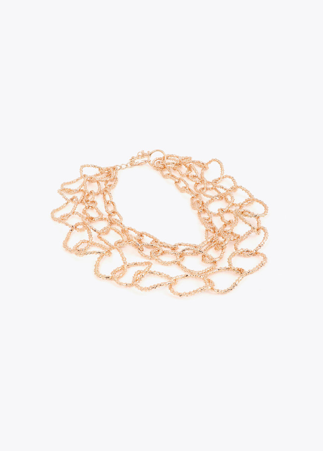 Collar multicadena textura