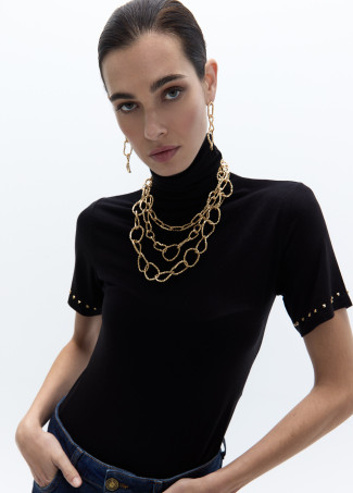 Collar multicadena textura