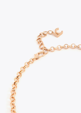 Collana lunga con pendente cuore e cristallo