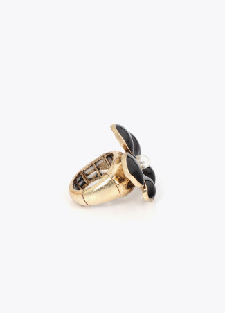 Adjustable Lacquered Flower Ring