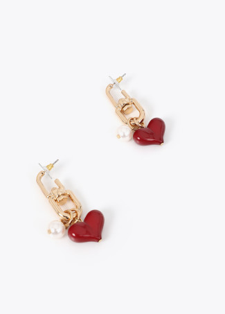 Pendiente con charms corazón