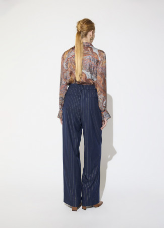 Pantalon Bleu Nuit à Rayures Diplomatiques Dorées et Boucle Personnalisée