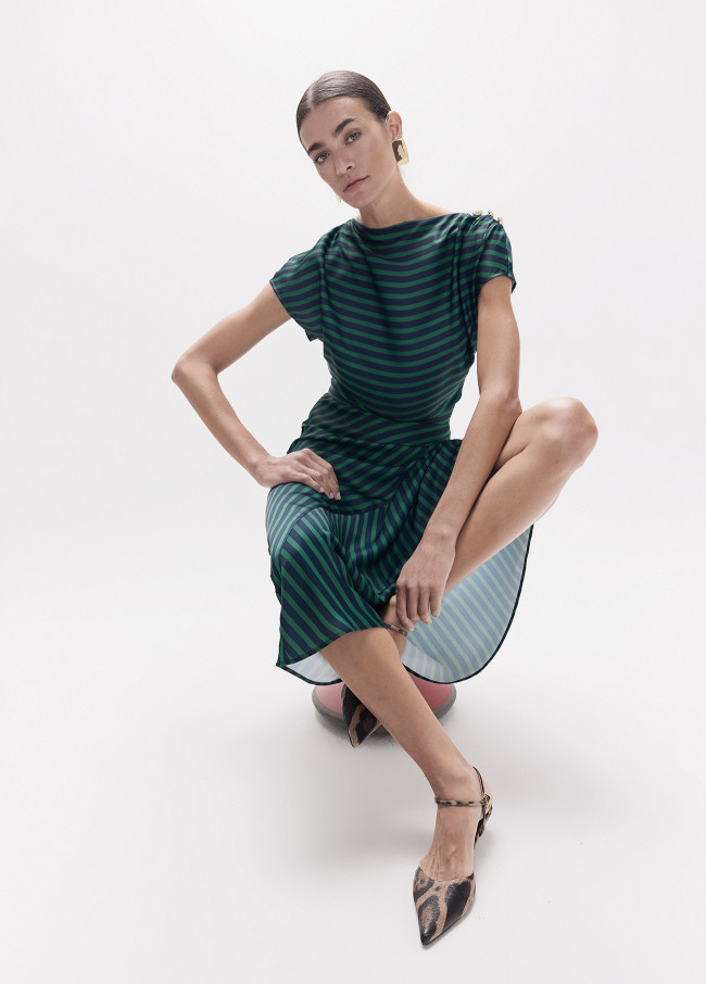 Long Sleeveless Bicolor Striped Dress