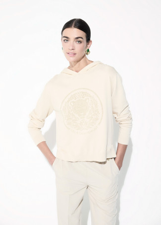 Jersey capucha rosco tachas