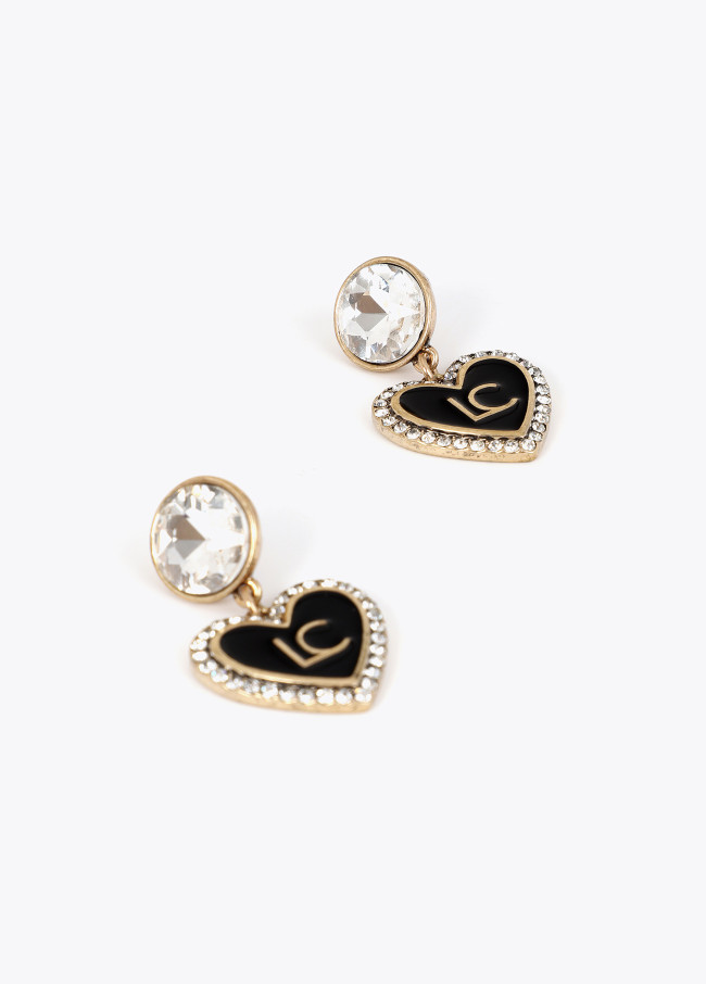 Pendientes brillantes con corazón