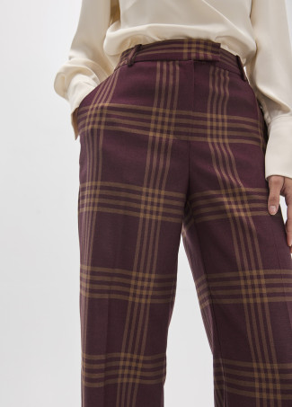 Gerade karierte lange Hose