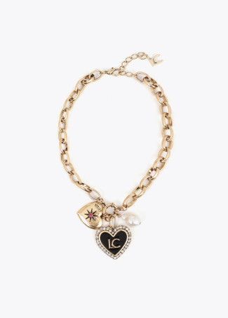 Collar con charms de corazones