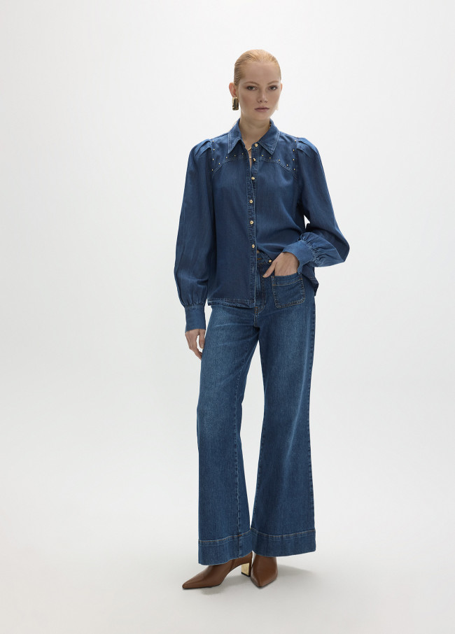 Camisa tejana con bolitas doradas