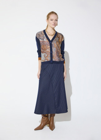 Cardigan bimateria con stampa e contrasti
