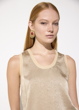 Two-Material Top with Crystals