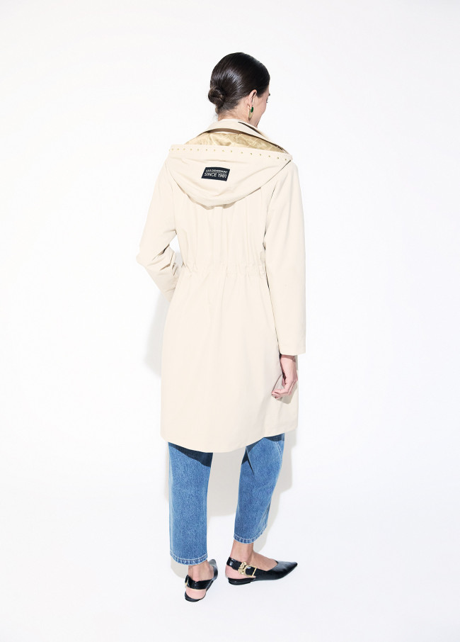 Trench avec Détail à Clous
