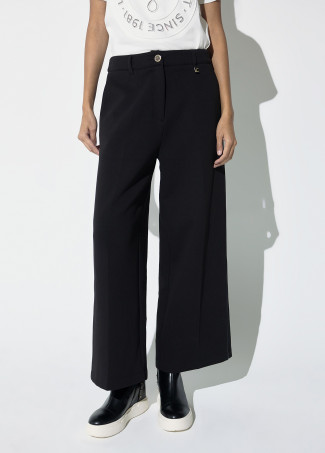 Pantalon jogger avec passepoil contrastant sur les côtés